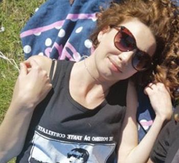 Chi è Emanuela Fanelli: Età, Attrice, Licenziata in Diretta Rai e Lundini