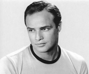 Marlon Brando ชีวประวัติ