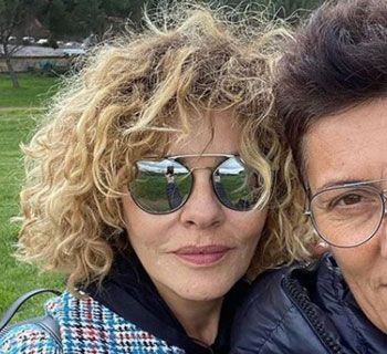 Chi è Eva Grimaldi: Biografia, Età, Moglie Imma Battaglia e Instagram
