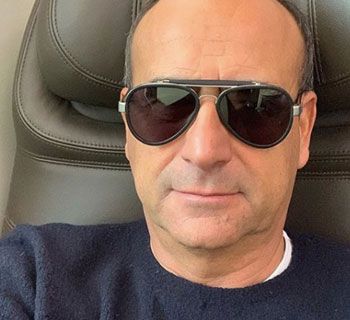 Chi è Carlo Conti: Biografia, Età, Moglie e I migliori anni